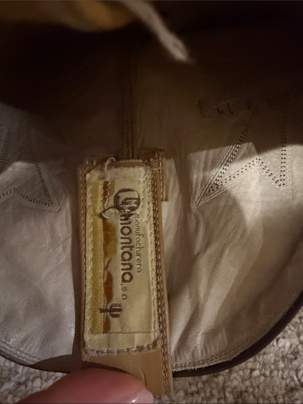 Men's Tan Leather Western Cowboy Boots - Classic Western Stitching - Picture 2 of 8